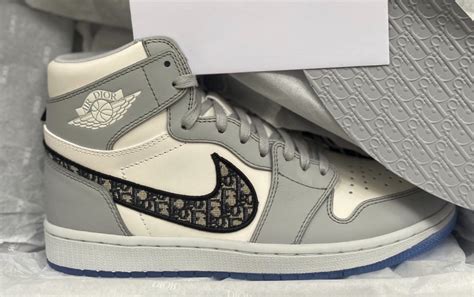 air dior dhgate|Dior Air Jordan 1 High Top Sneakers .